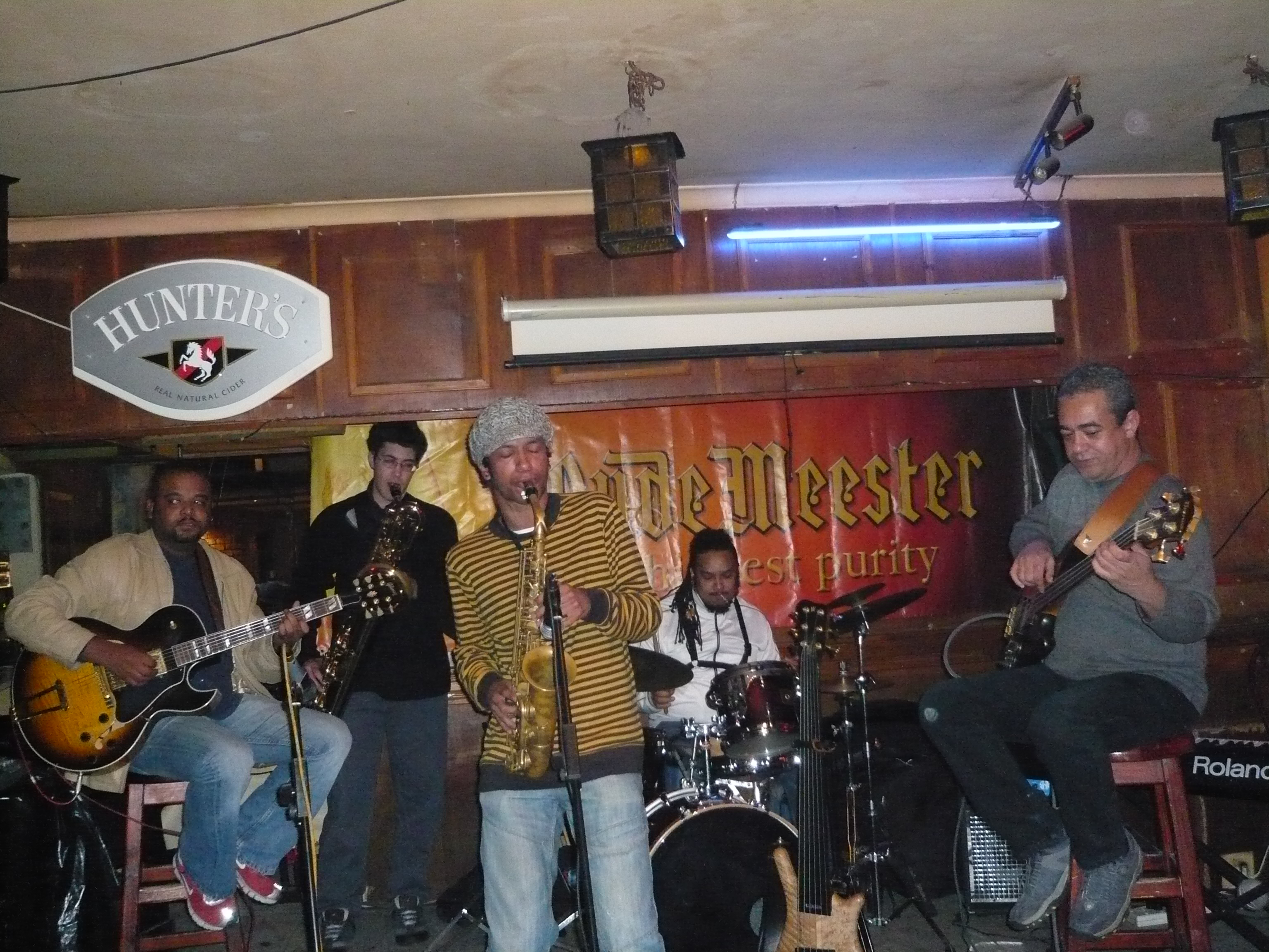 Jazz in Cape Town /static/Jazz/p1010549.jpg